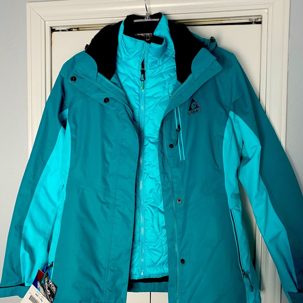 Gerry 3 in 1 system snow/ski/snowboarding jacket.